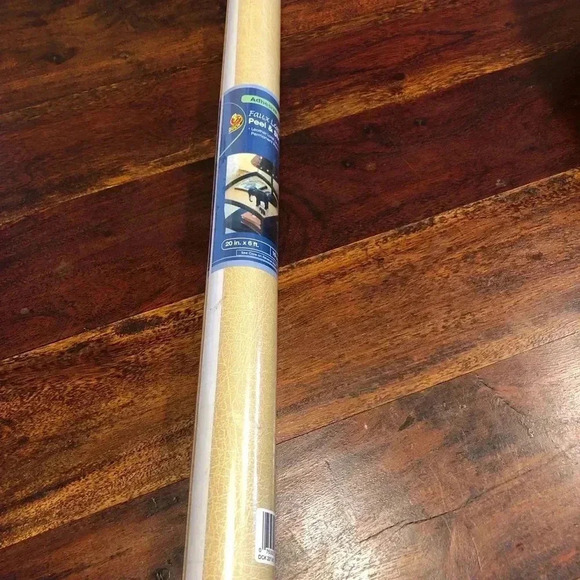 2 Duck Brand 228915 Peel N' Stick Faux Leather Adhesive Shelf Table Liner 20”x 6 - Picture 6 of 11